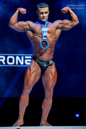 CLASSIC PHYSIQUE 178